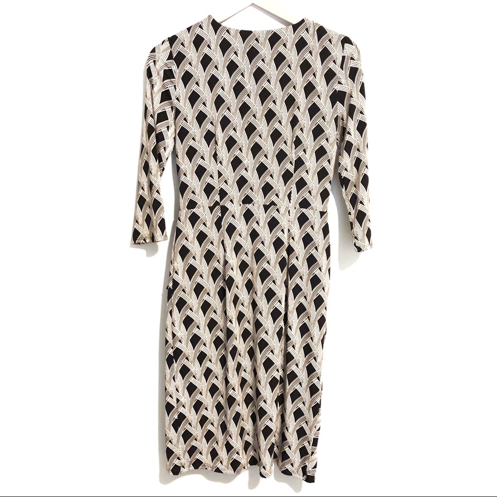 White House Black Market wrap dress | size 2 - Picture 5 of 8